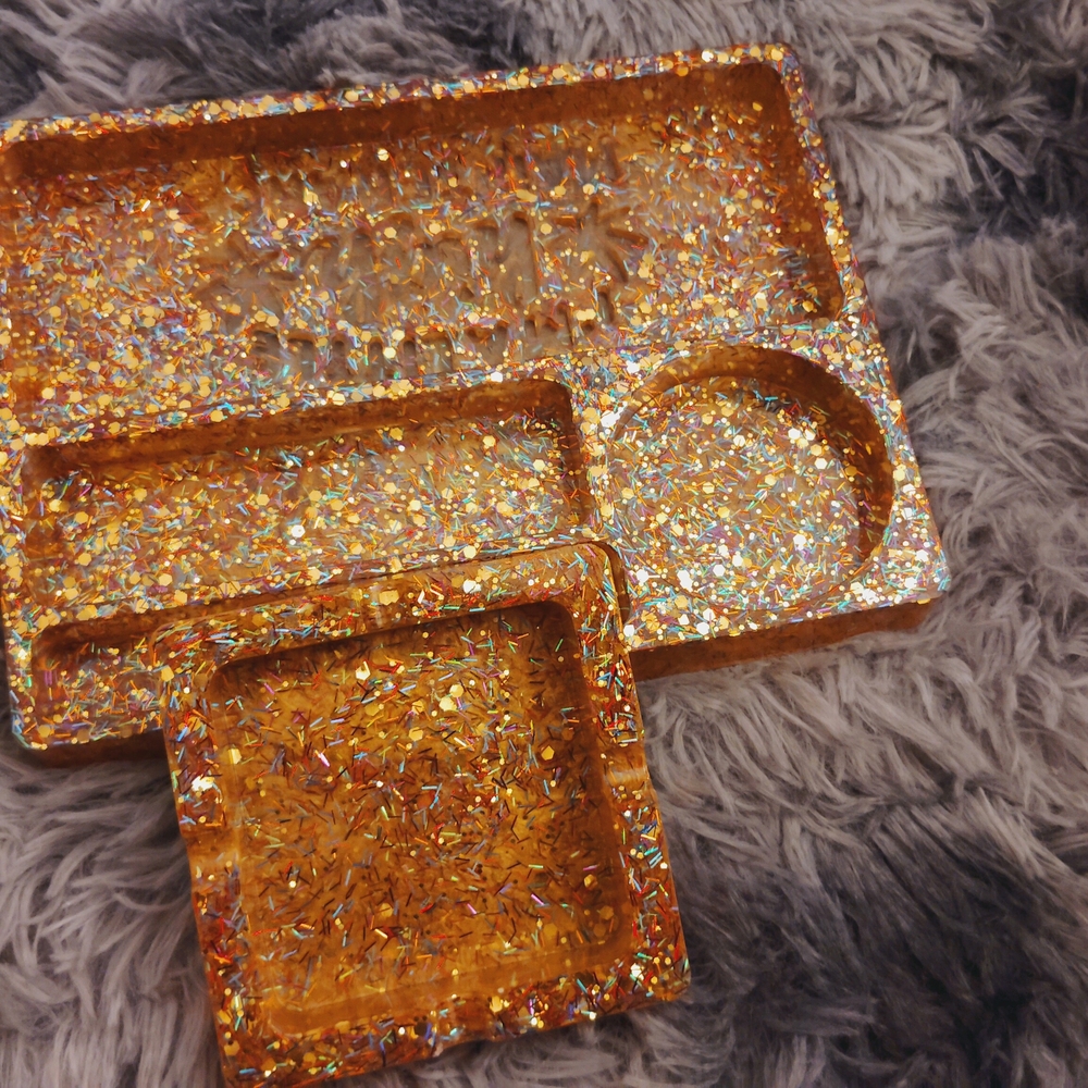 Shimmering Gold Glitter Tray Set